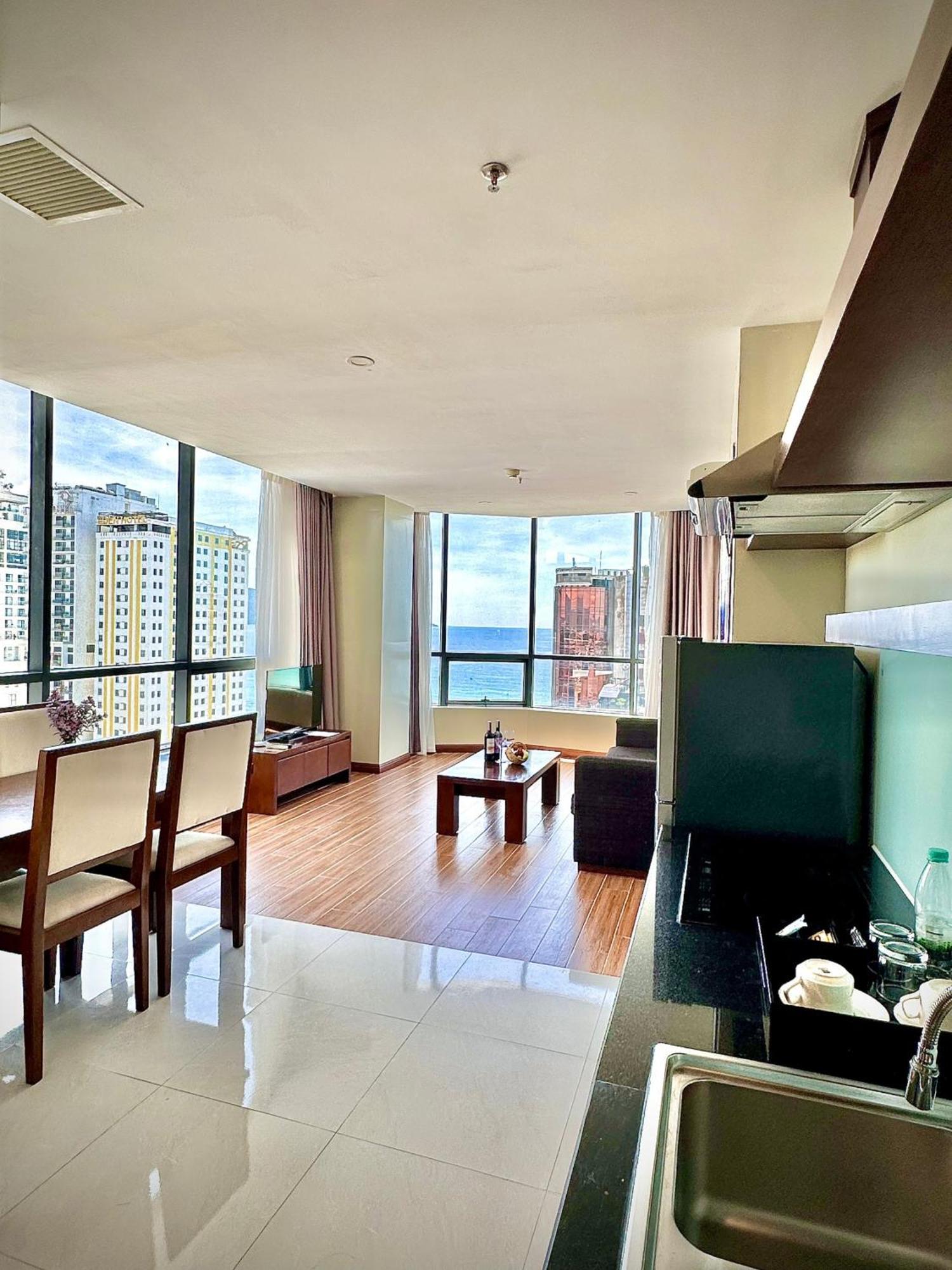 HSB Hotel&Apartment Da Nang Buitenkant foto