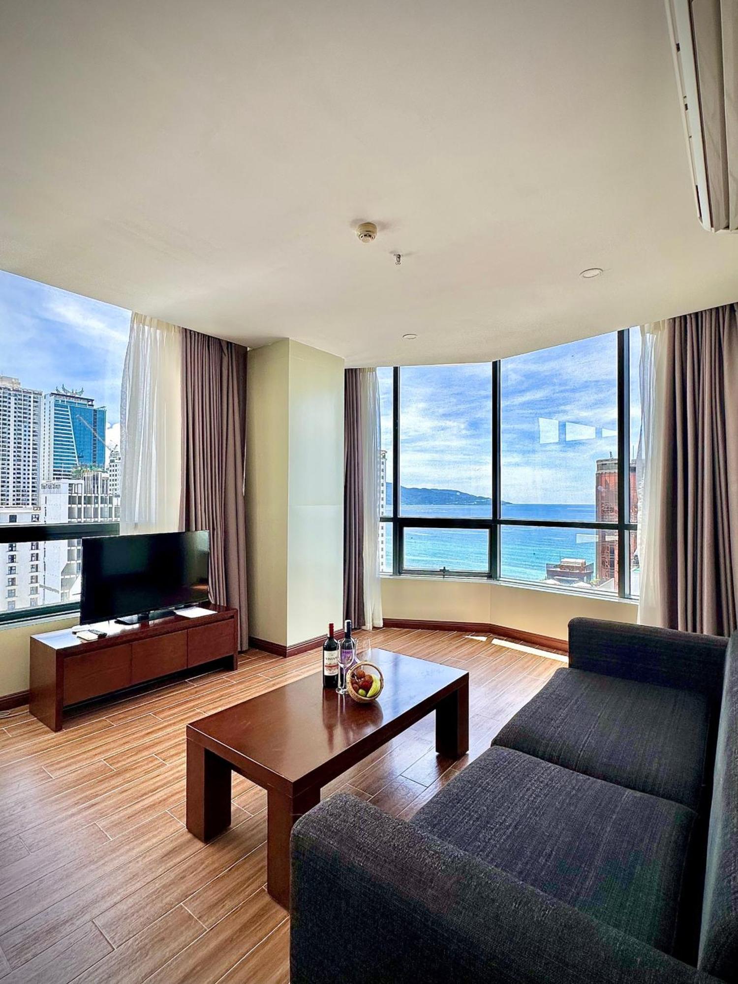 HSB Hotel&Apartment Da Nang Buitenkant foto